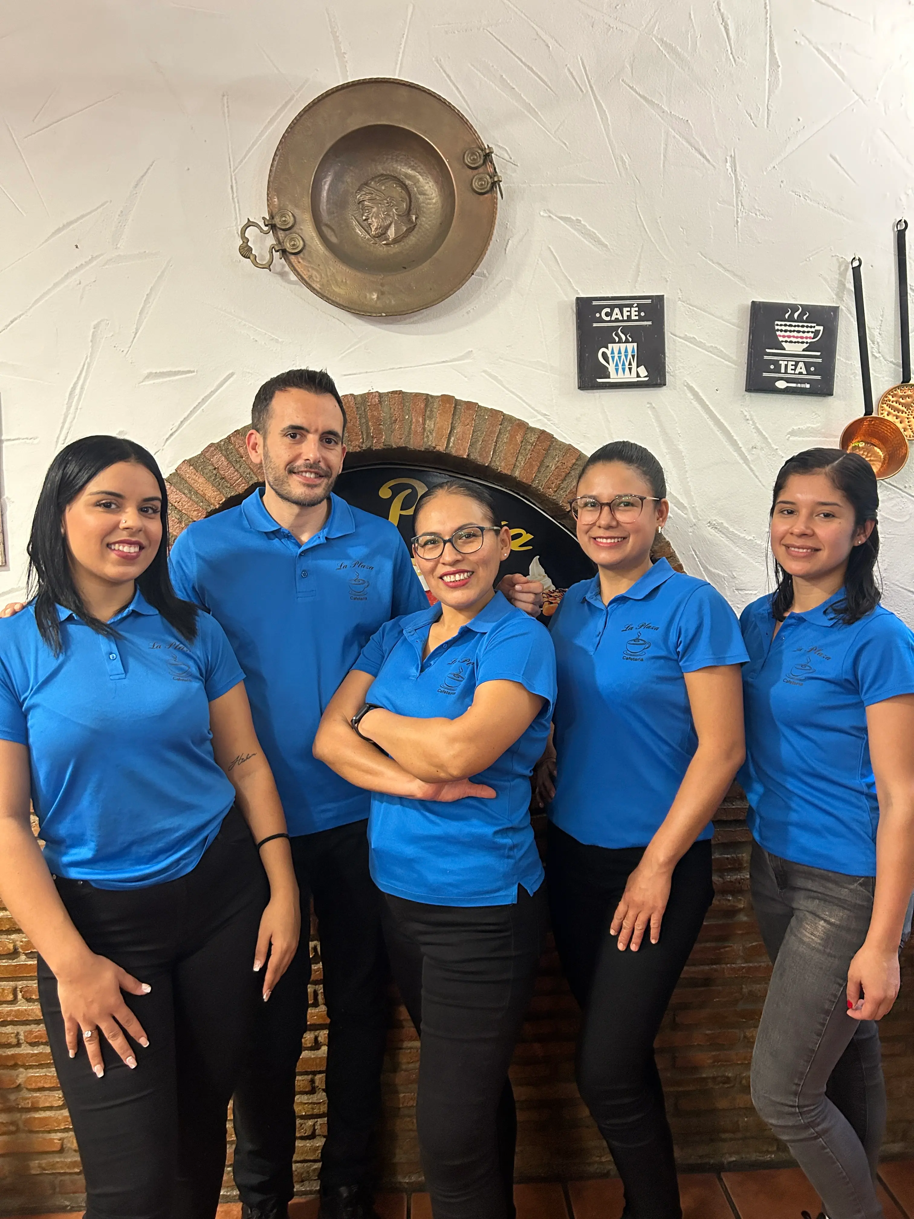 Equipo de Cafetería La Plaza Marbella